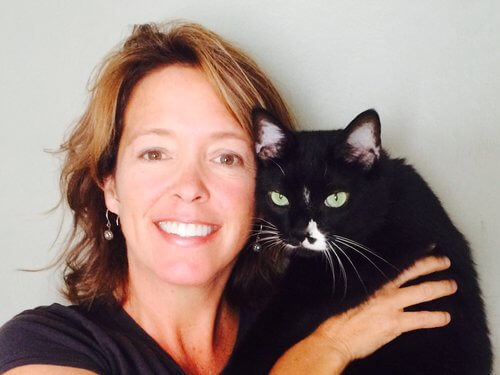 Pittsburgh Native "GOes" from Walking her Dog to Creating GO DOG GO Which Services Pittsburgh's East End