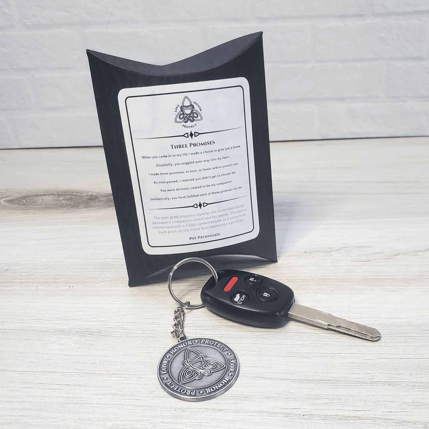 Three Promises Pawprint Keychain - Personalized Pet Loss Sympathy & Memorial Gifts